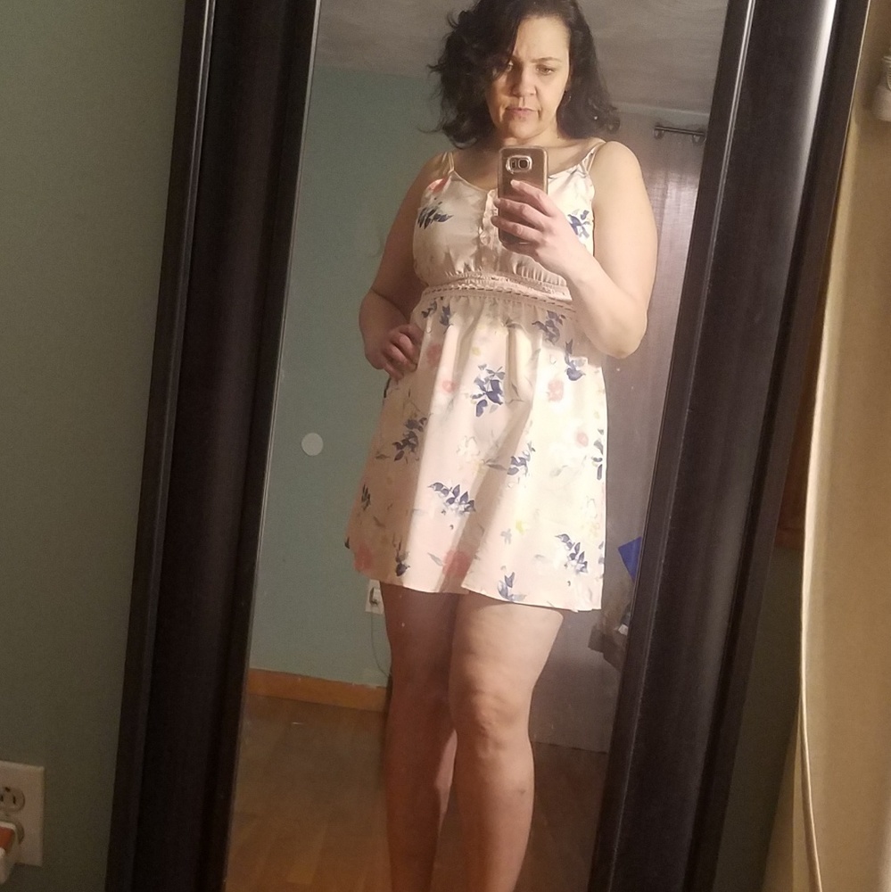 Pretty peach dress for summer🍑
